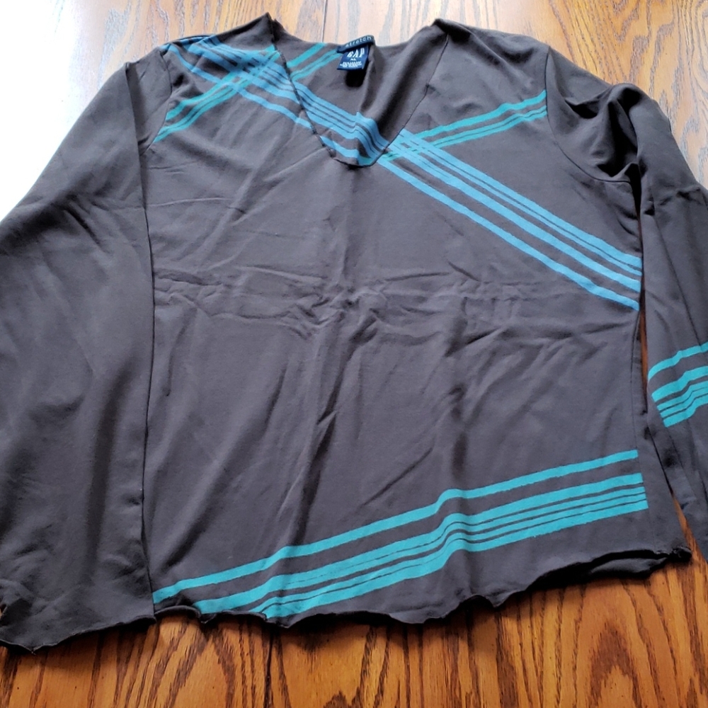NWOT GAP shirt